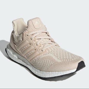 adidas UltraBOOST 5.0 Halo Ivory, Size 7.5
